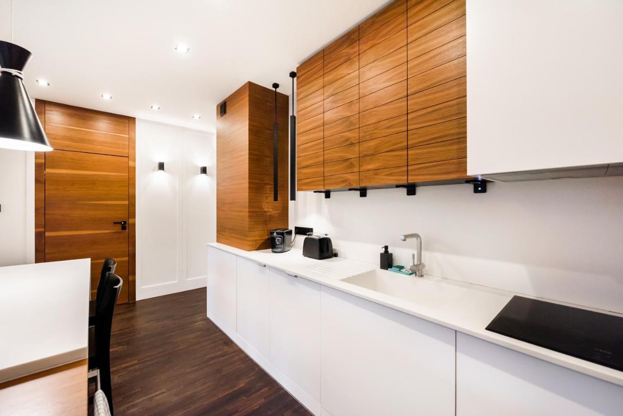 Wola Luxury Wooden Apartment Varşova Dış mekan fotoğraf