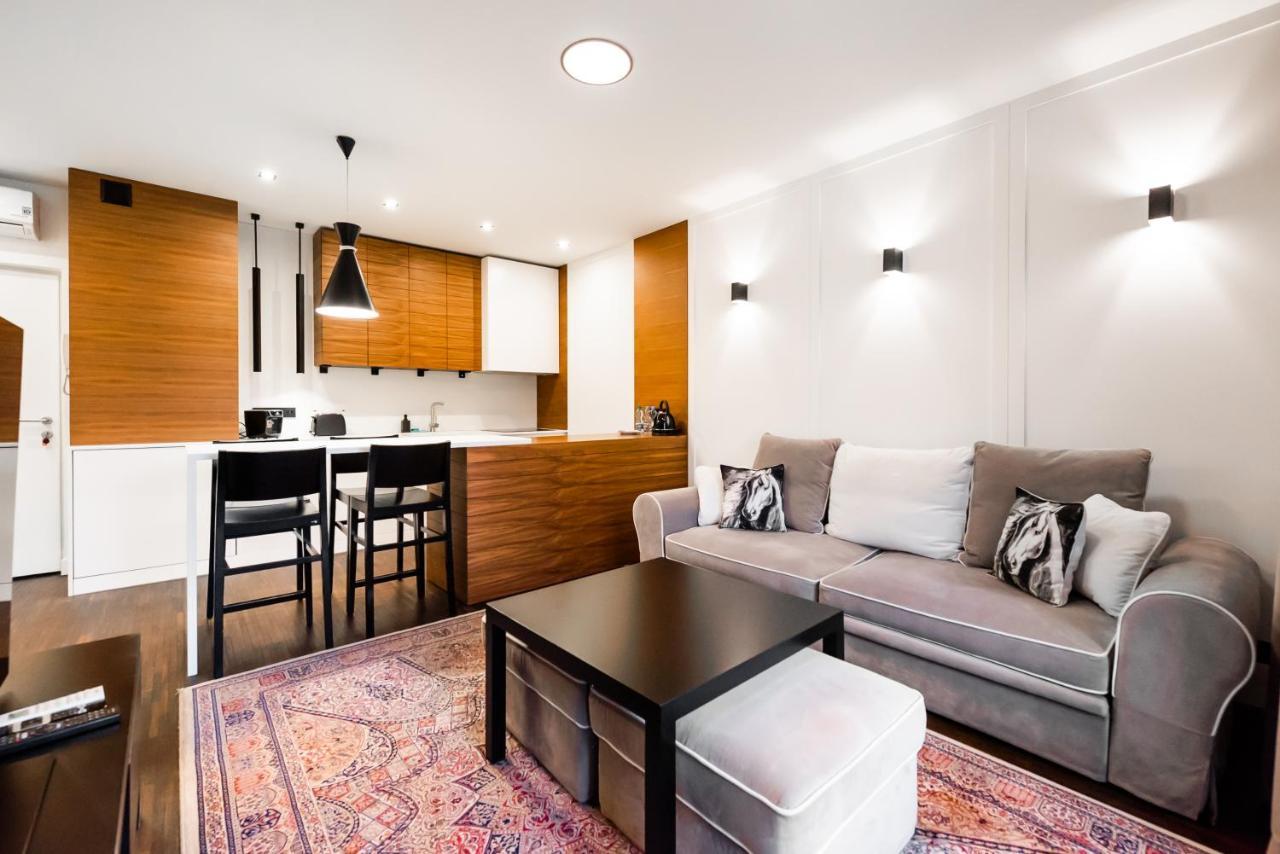Wola Luxury Wooden Apartment Varşova Dış mekan fotoğraf
