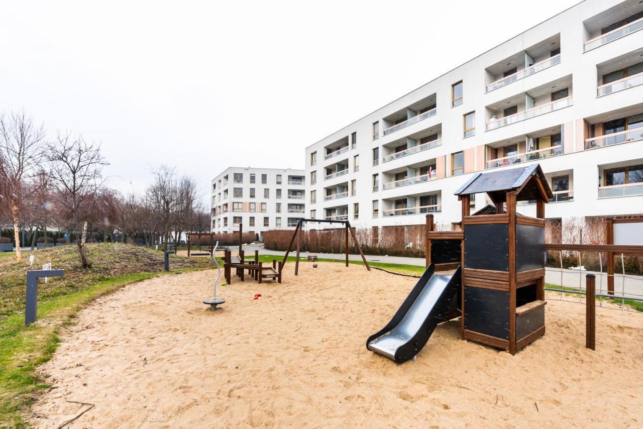 Wola Luxury Wooden Apartment Varşova Dış mekan fotoğraf
